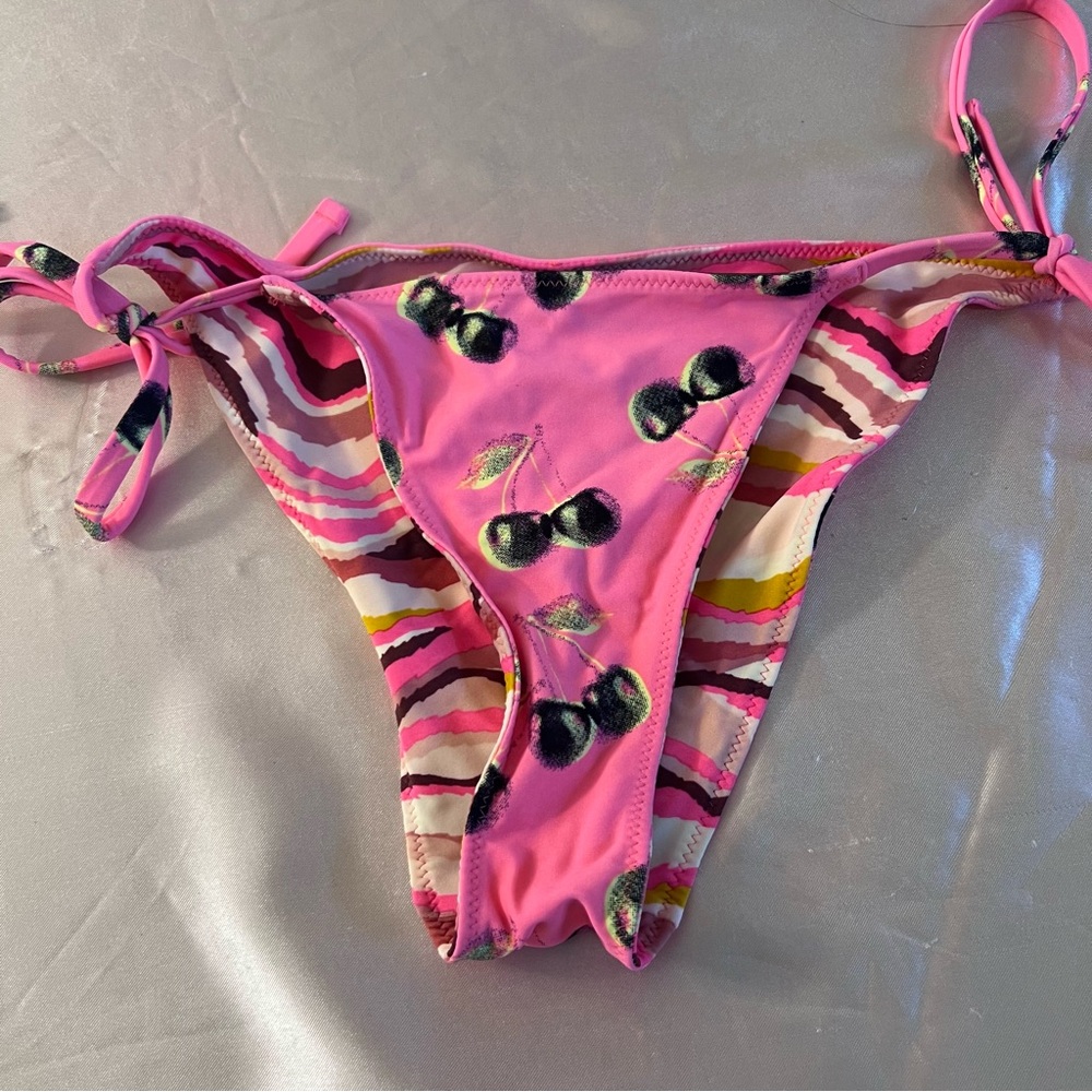 Bikini Bottoms Lot of 9 Size Small - Picture 5 of 10